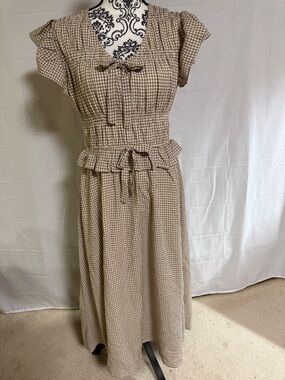 Moon River Tan and White Gingham Maxi Dress with Smocked Bodice Flutter Sleeves